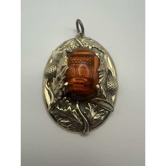 The Unbranded Brand Jewelry - Vintage Scottish Thistle Oval Pendant Amber Glass Silver Tone Celtic Statement